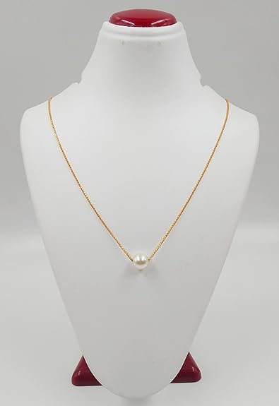 Minimal Pearl Pendant Necklace