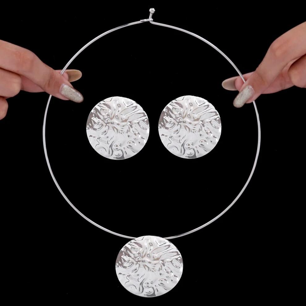 Modern Hammered Disc Jewellery Set