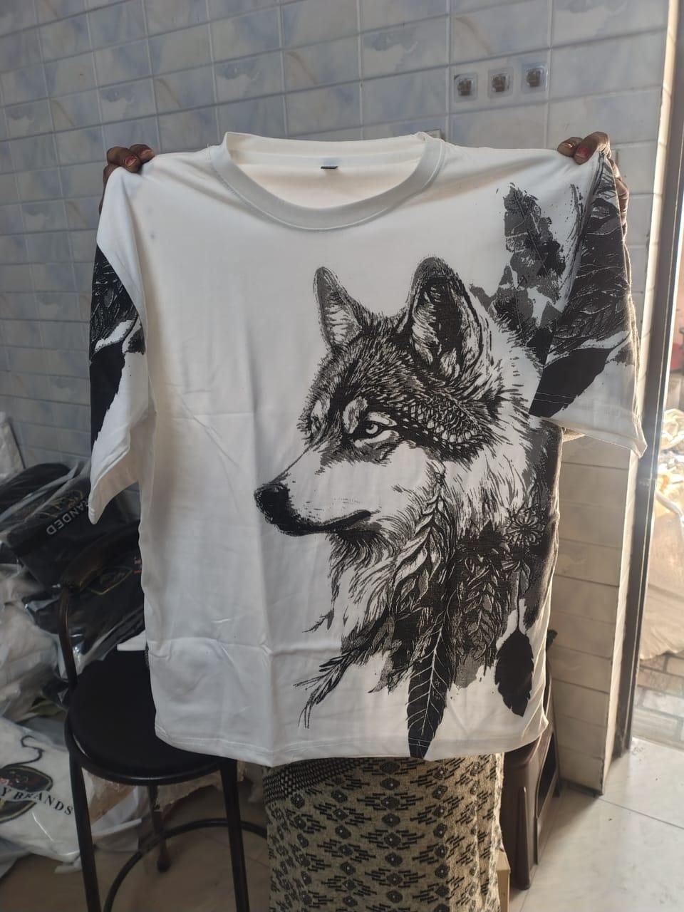 Men’s Wolf Graphic Waffle Knit T-Shirt