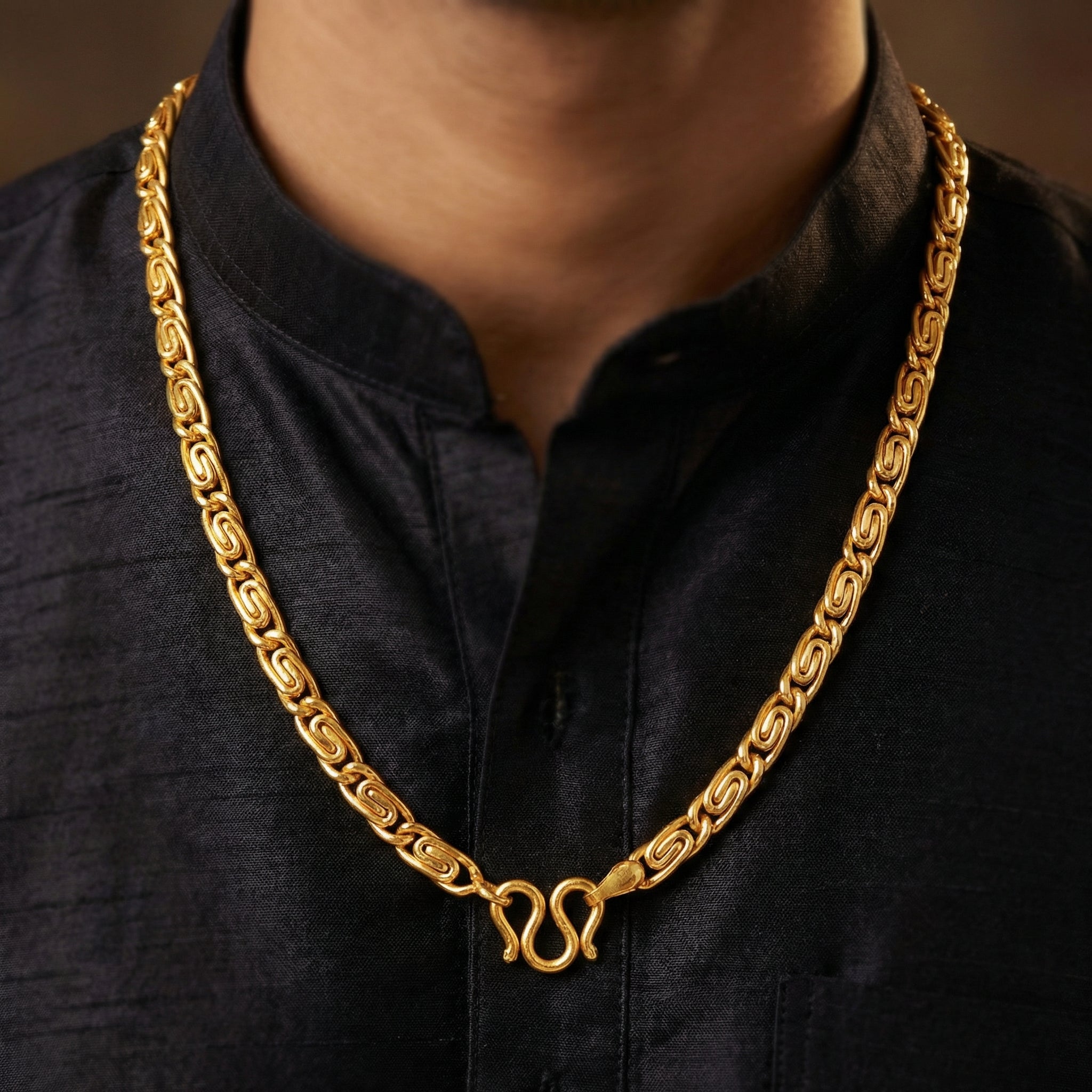 Elegant Gold-Plated Men’s Necklace