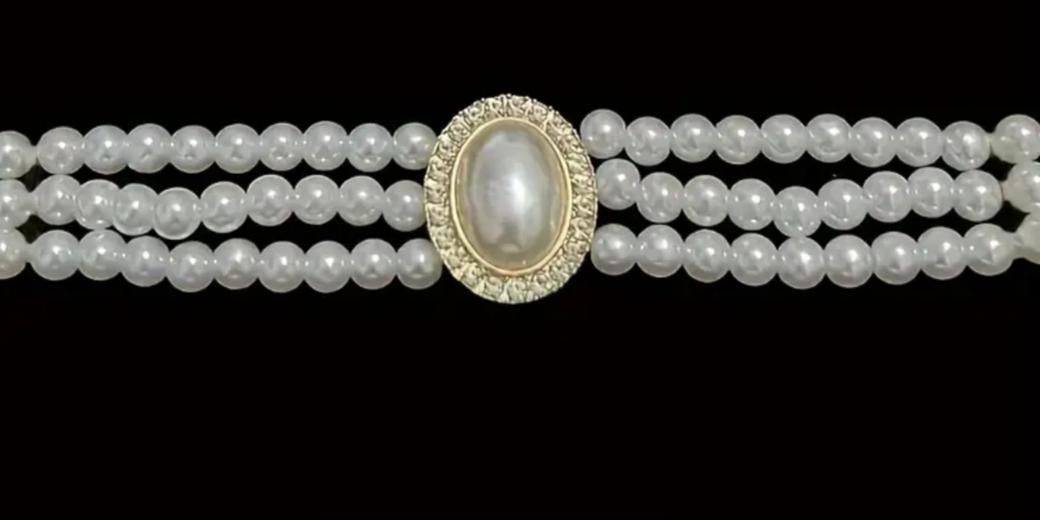 Vintage-Inspired Pearl Choker Necklace